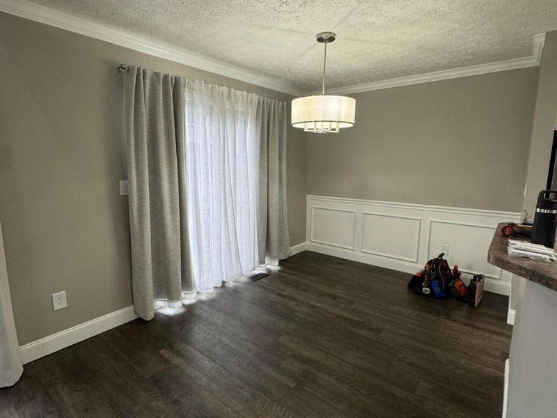 3377 Eastwoodlands Trail , Hilliard, OH 43026 Photo 7