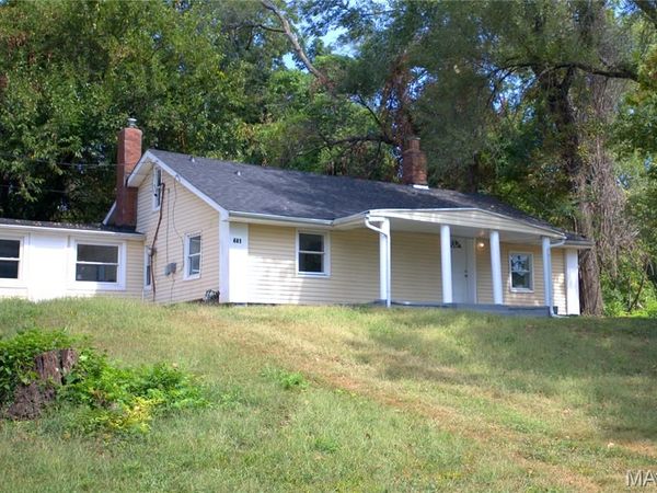 441 Bluff Drive , Riverview, MO 63137