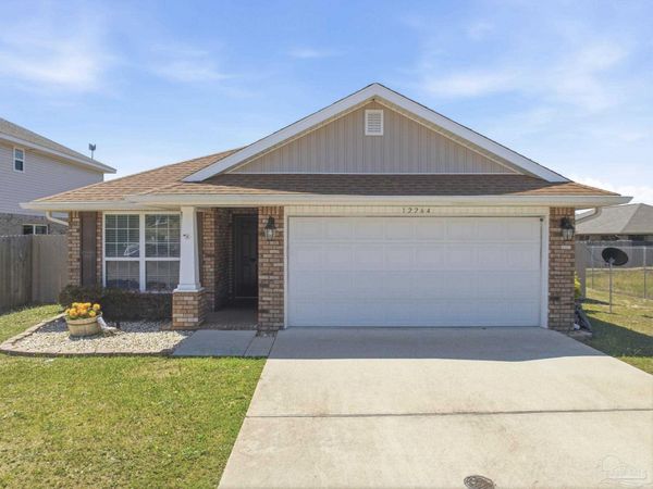 12264 Pinfish Rd, Pensacola, FL 32506