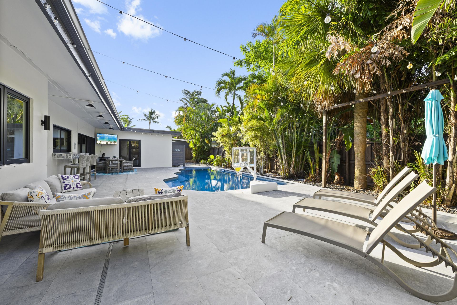 2112 Manatee Drive, Fort Lauderdale, FL 33316 Photo