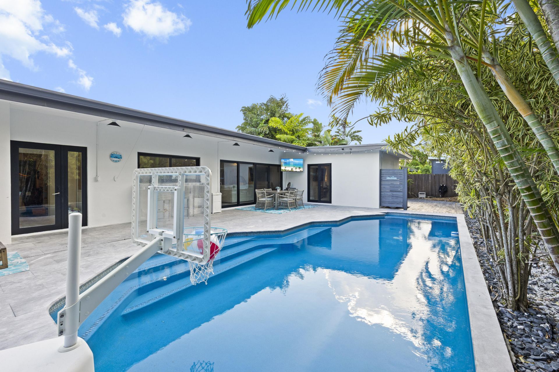 2112 Manatee Drive, Fort Lauderdale, FL 33316 Photo