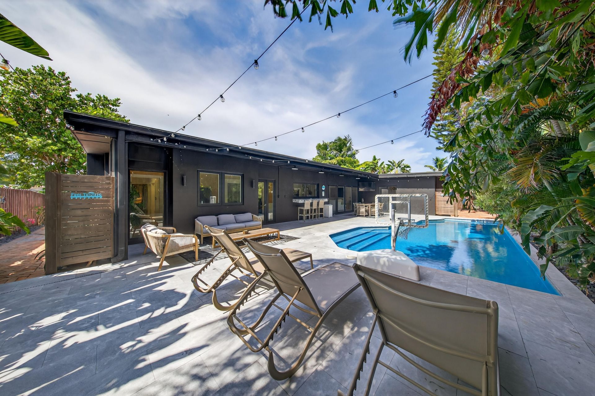 2112 Manatee Drive, Fort Lauderdale, FL 33316 Photo