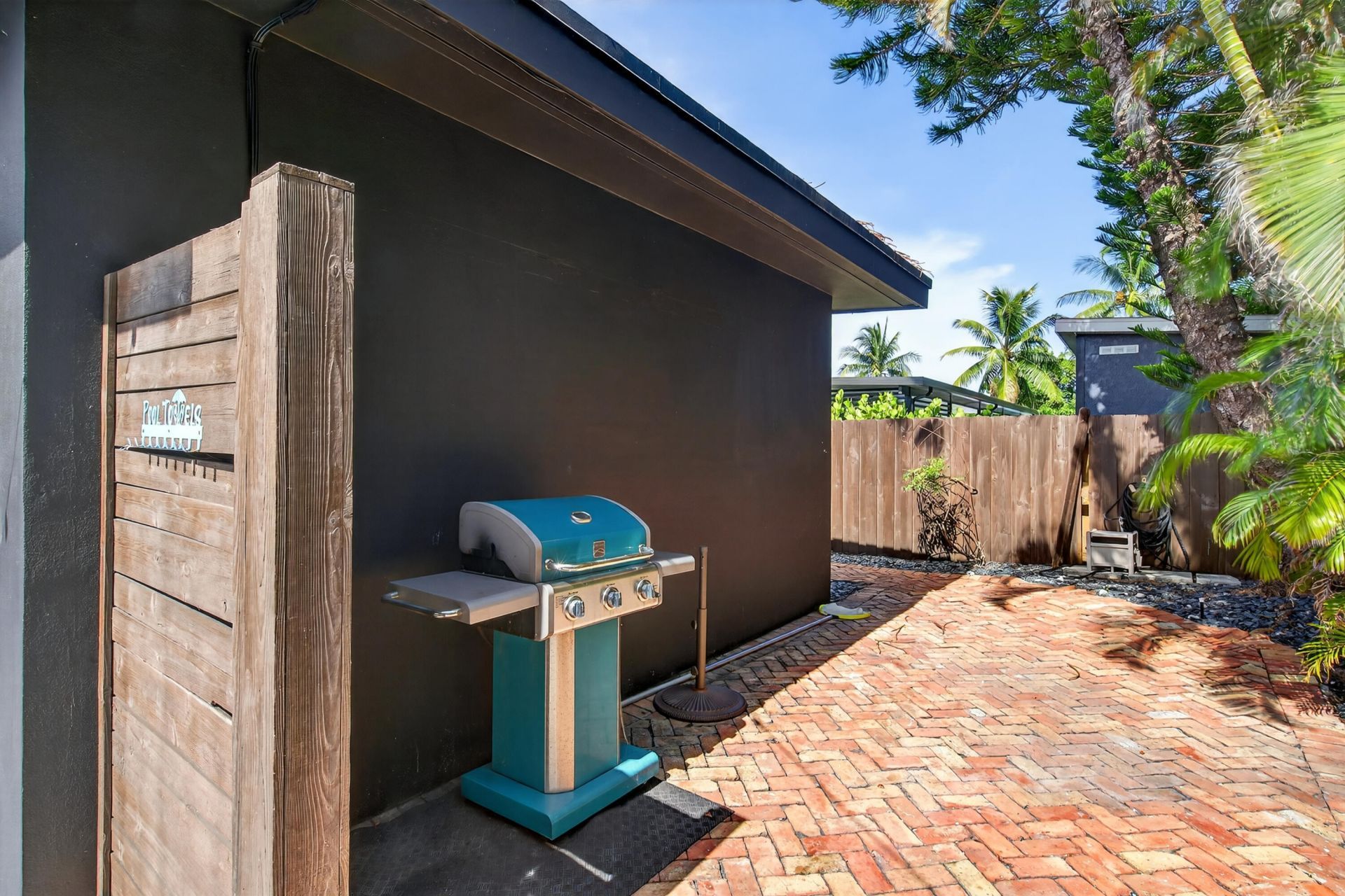 2112 Manatee Drive, Fort Lauderdale, FL 33316 Photo