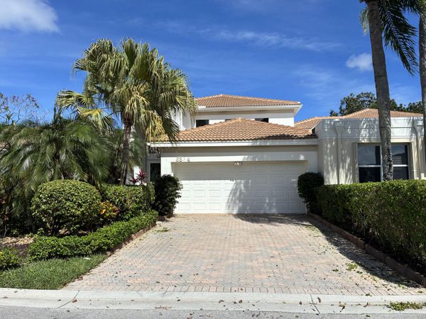 6334 San Michel Way, Delray Beach, FL 33484