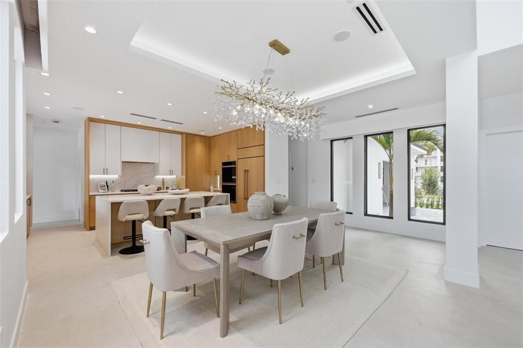 3716 Embassy Drive, West Palm Beach, FL 33401 Photo