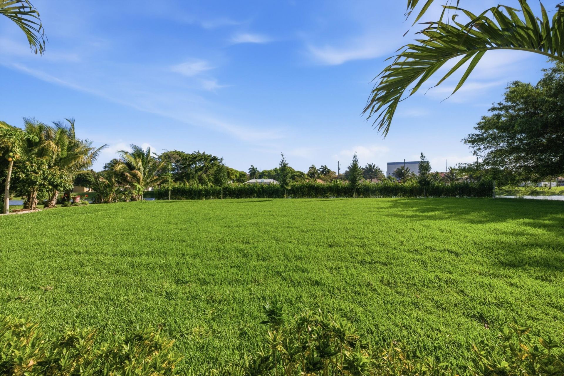 3716 Embassy Drive, West Palm Beach, FL 33401 Photo