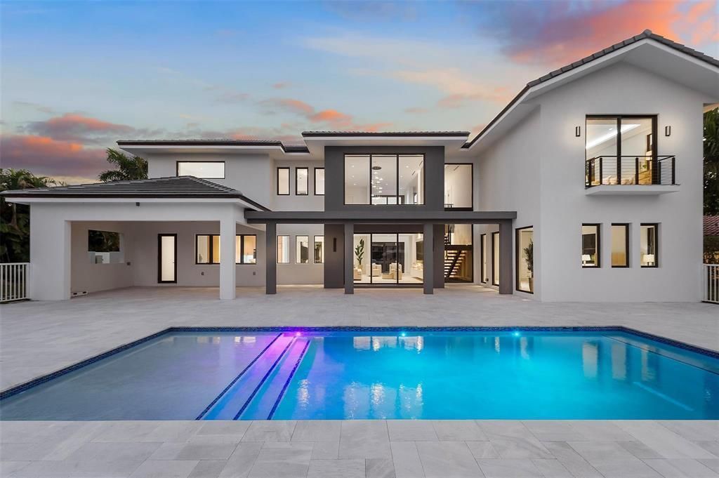 3716 Embassy Drive, West Palm Beach, FL 33401 Photo