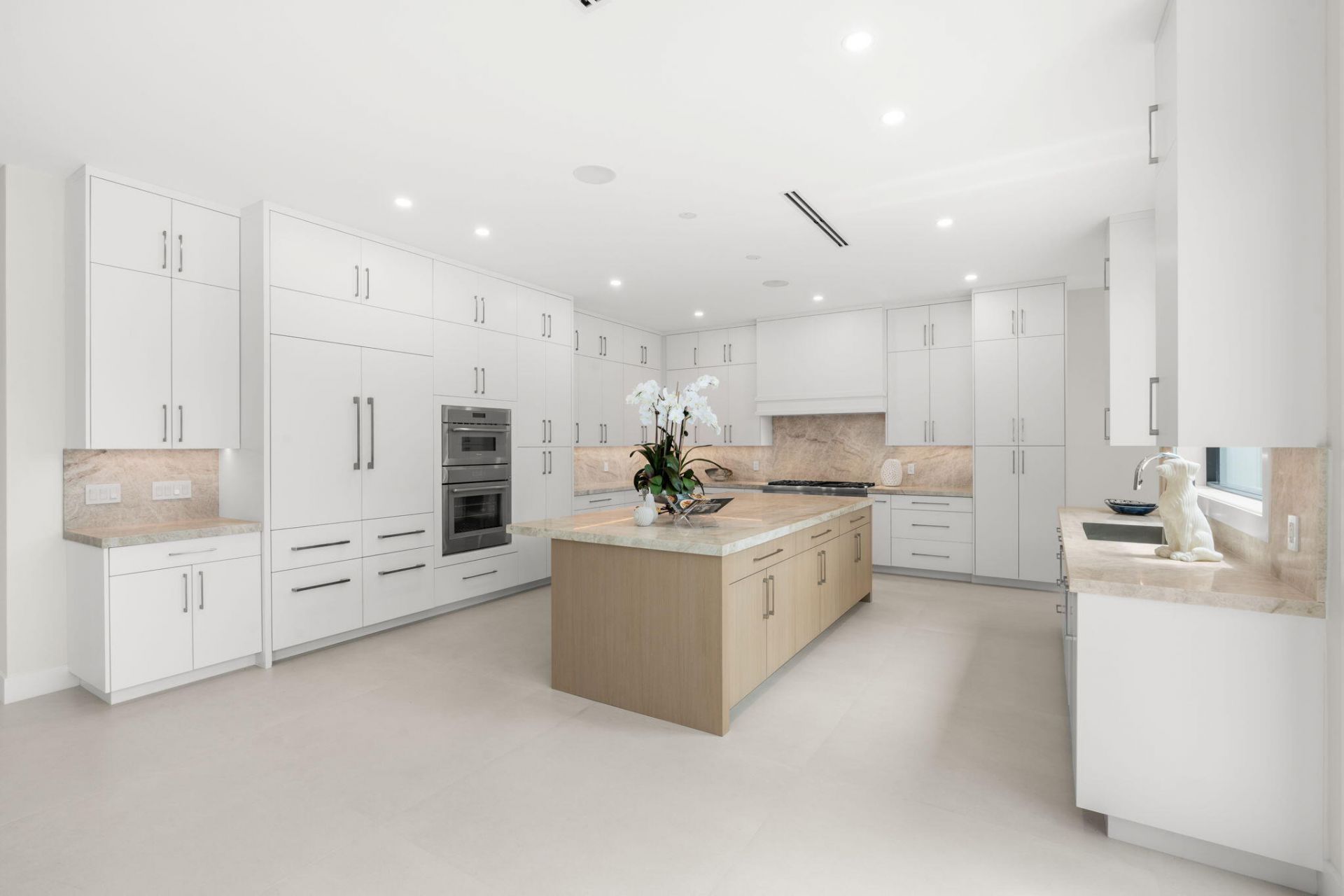 2406 NE 13th Court, Fort Lauderdale, FL 33304 Photo