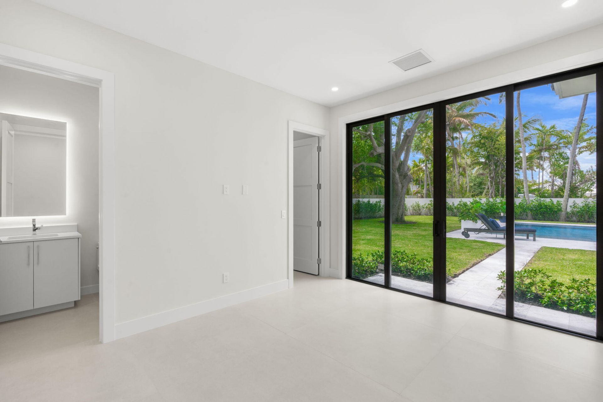 2406 NE 13th Court, Fort Lauderdale, FL 33304 Photo