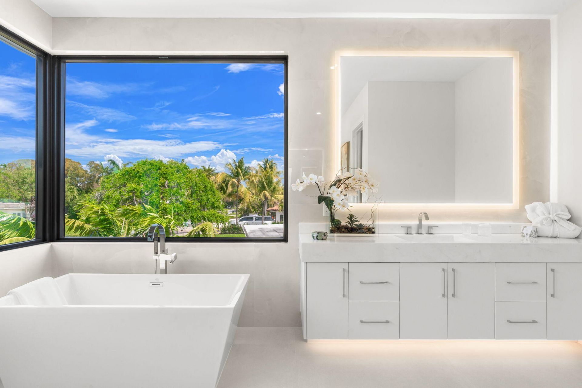 2406 NE 13th Court, Fort Lauderdale, FL 33304 Photo