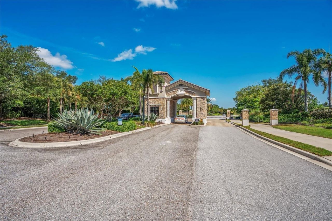 7121 River Hammock Drive, Unit 303, Bradenton, FL 34212 Photo