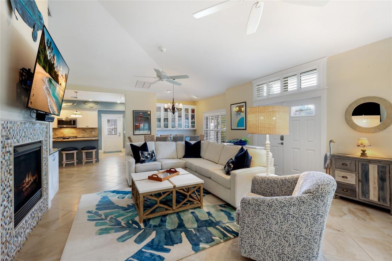 5701 Carissa Street, Holmes Beach, FL 34217 Photo