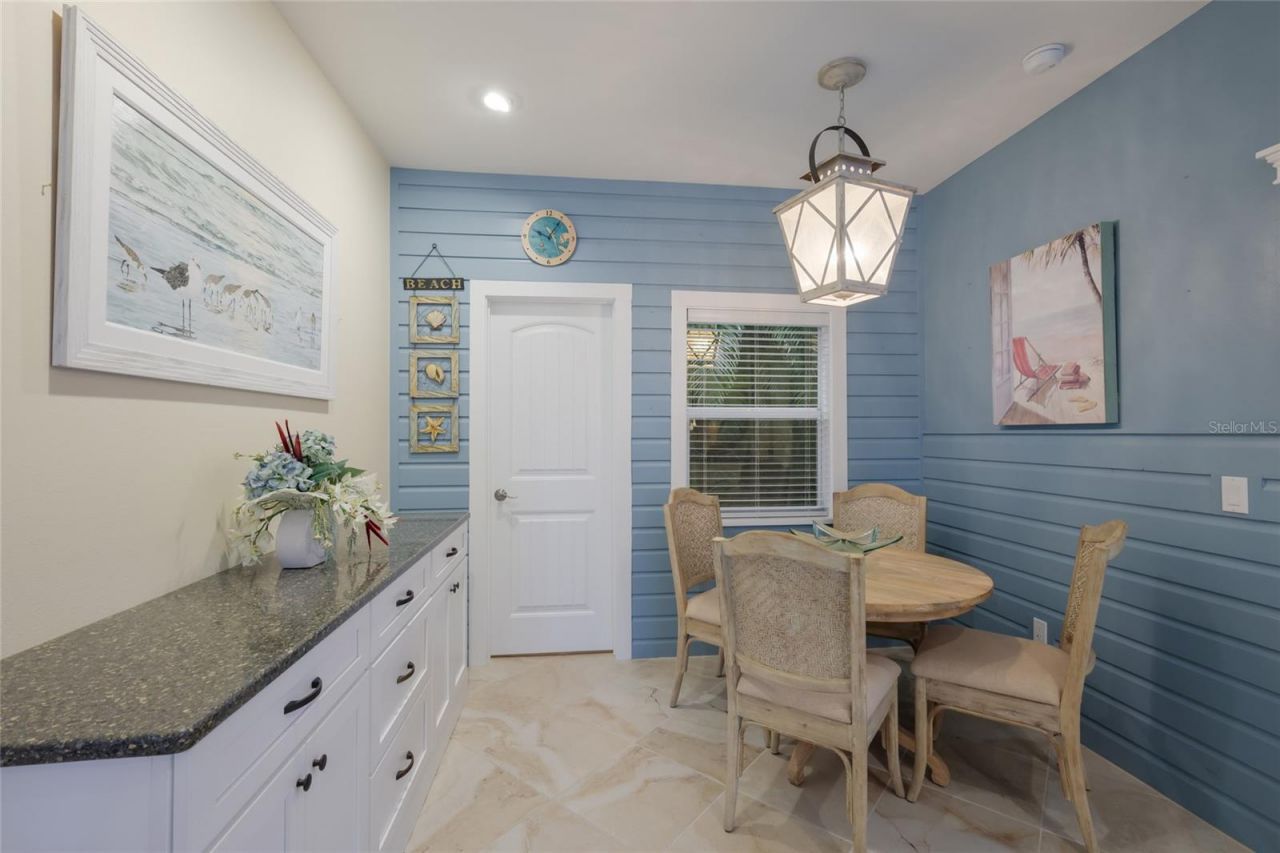 5701 Carissa Street, Holmes Beach, FL 34217 Photo