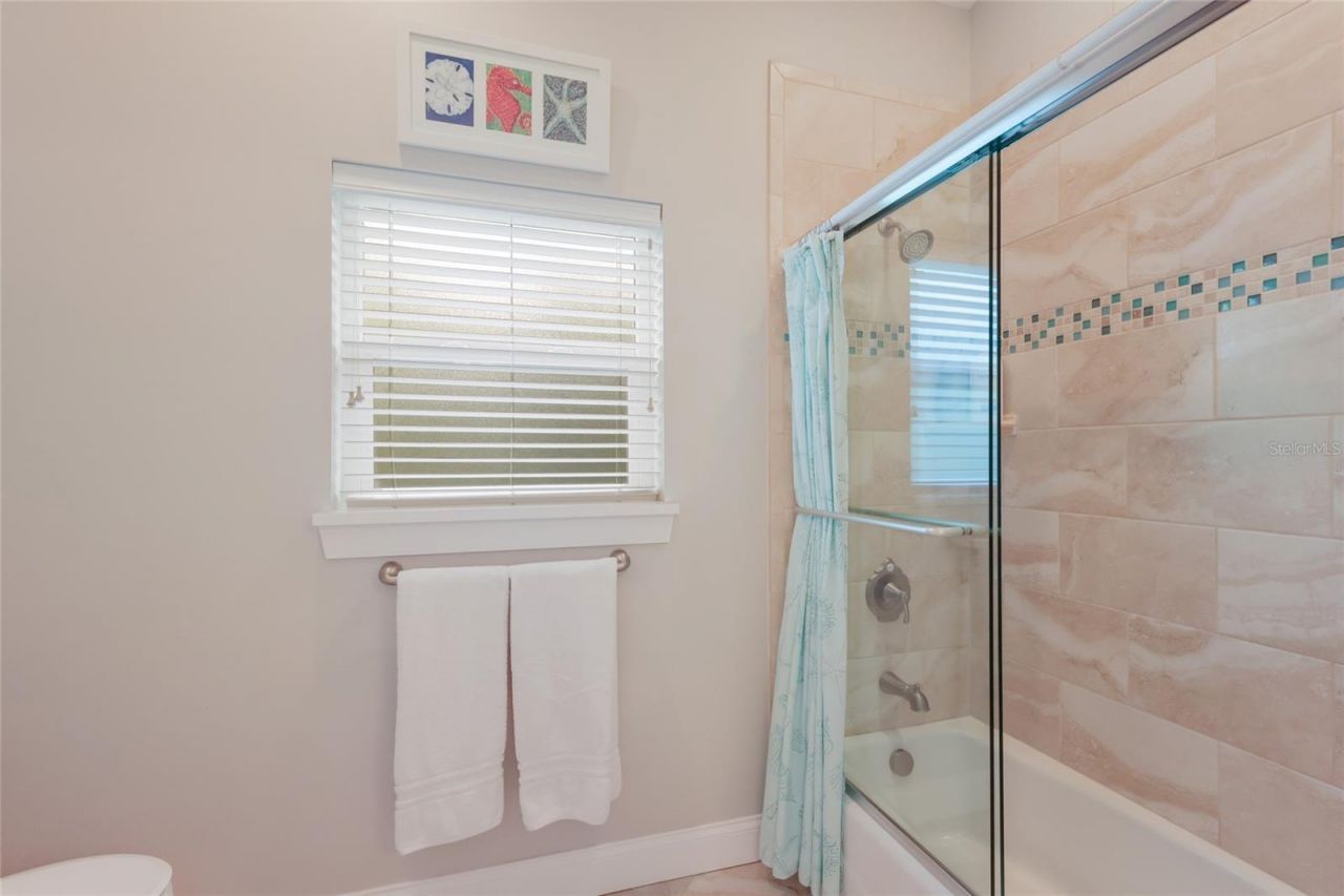 5701 Carissa Street, Holmes Beach, FL 34217 Photo