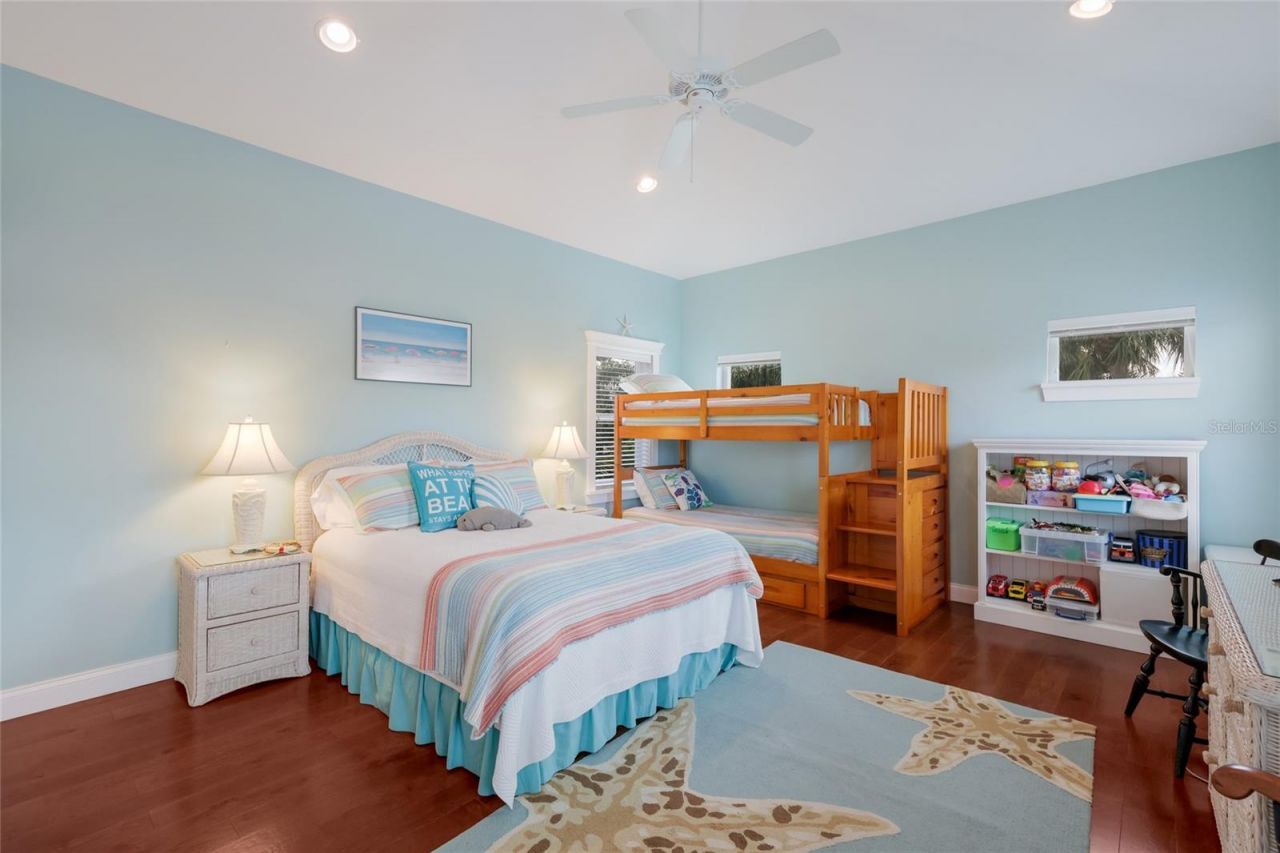 5701 Carissa Street, Holmes Beach, FL 34217 Photo