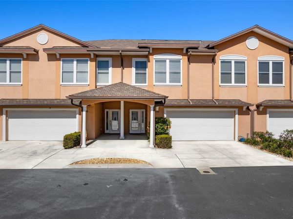 771 DATE PALM LANE , ST PETERSBURG, FL 33707