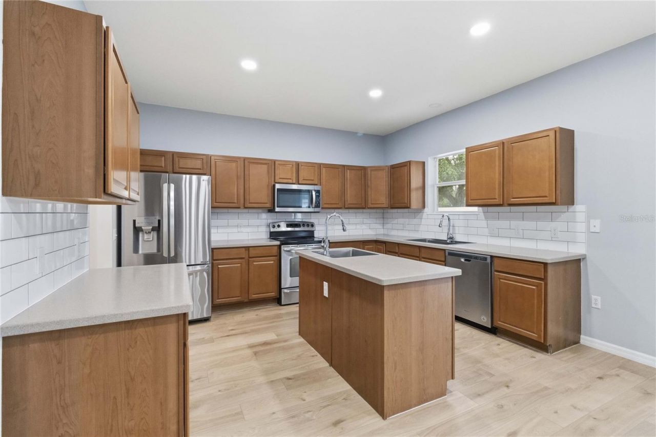 121 Festive Court , Chuluota, FL 32766 Photo