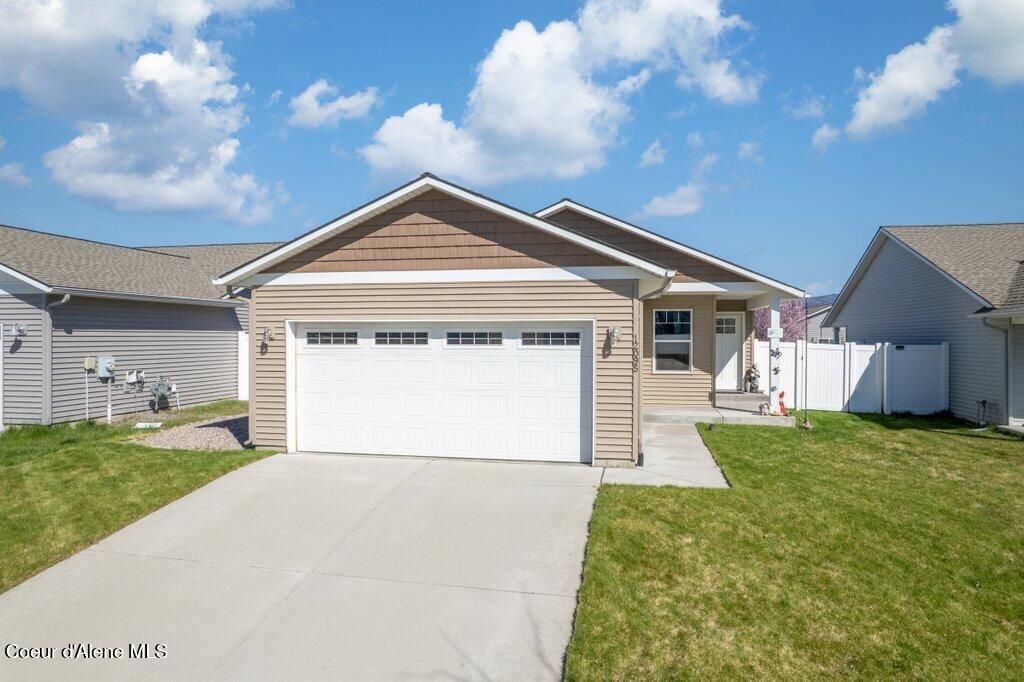 12095 W Wellington AVE  primary photo