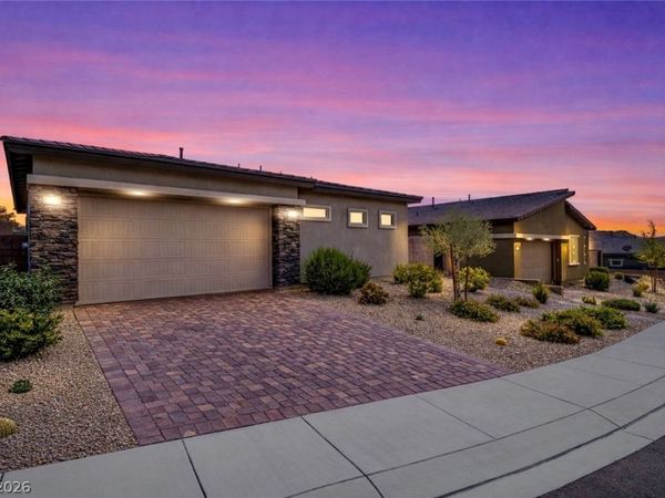12524 Primrose Grove Lane, Las Vegas, NV 89138