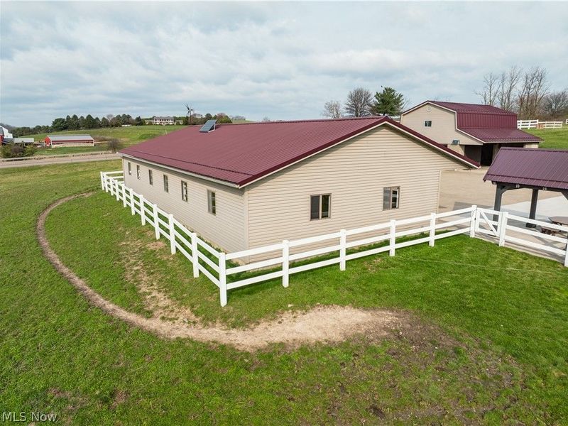 4607 County Road 145, Sugarcreek, OH 44681 Photo 15