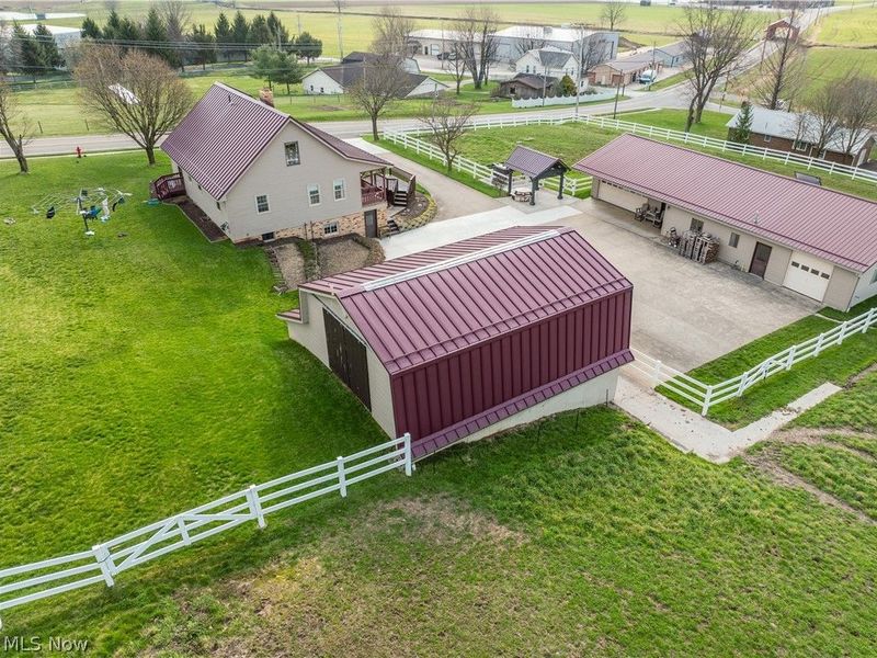 4607 County Road 145, Sugarcreek, OH 44681 Photo 3