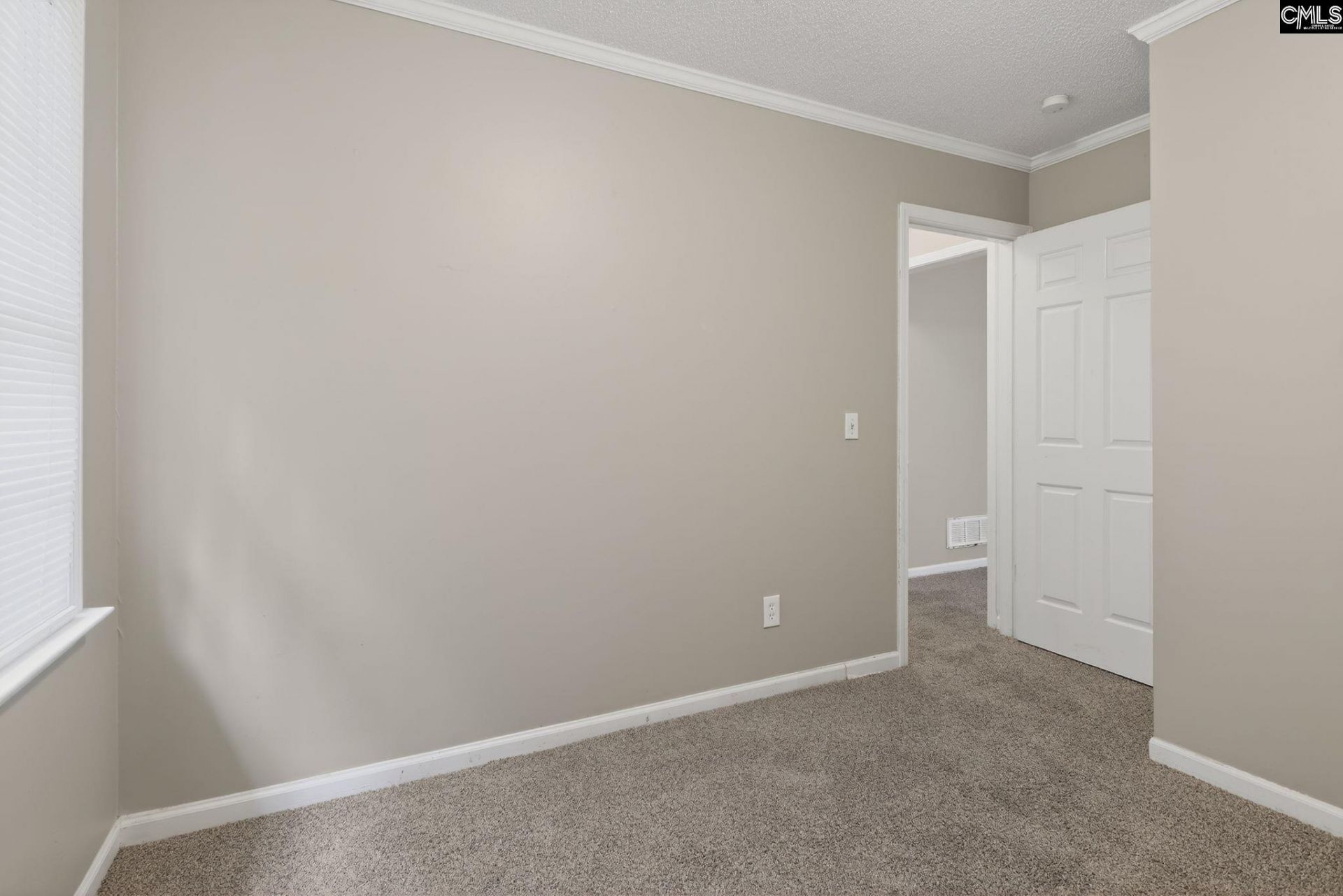 305 Wharfsdale Road Photo 23