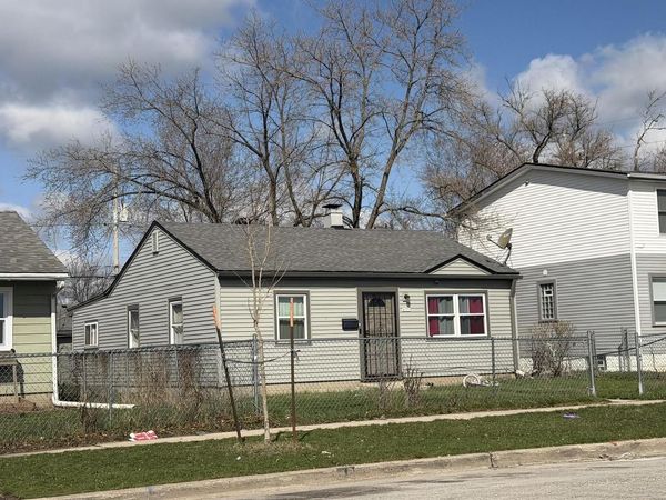 6171 N 35th STREET, Milwaukee, WI 53209