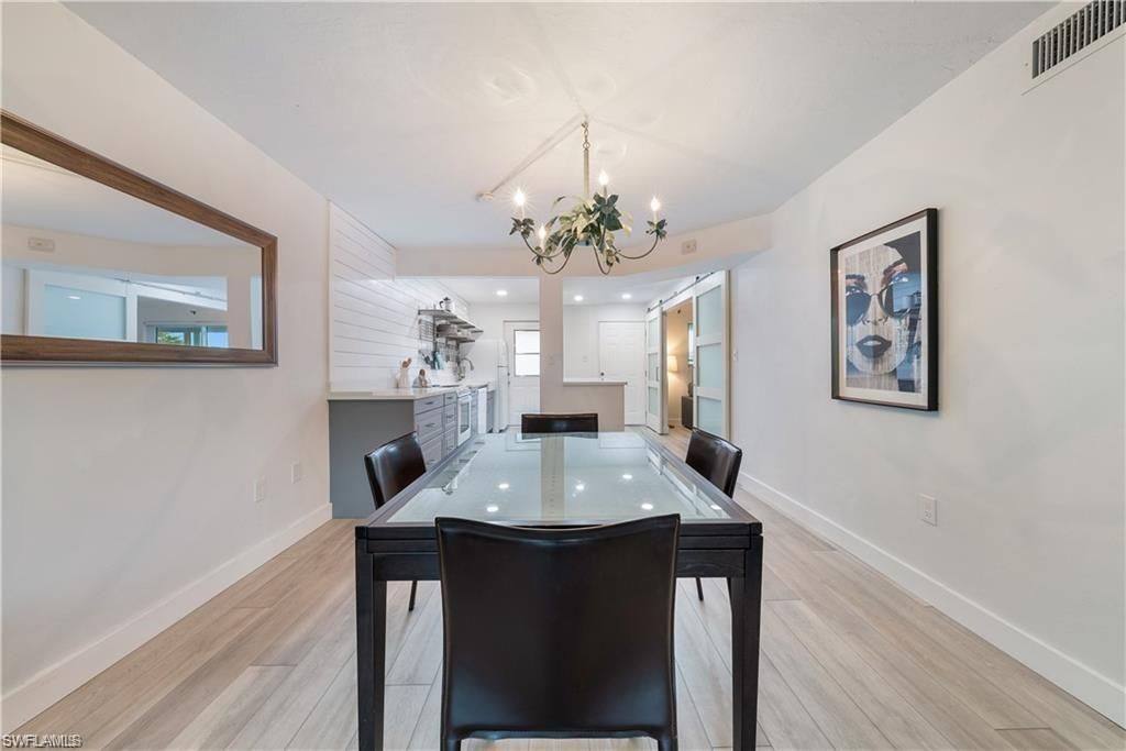 72 7th St S, Unit 310, Naples, FL 34102 Photo