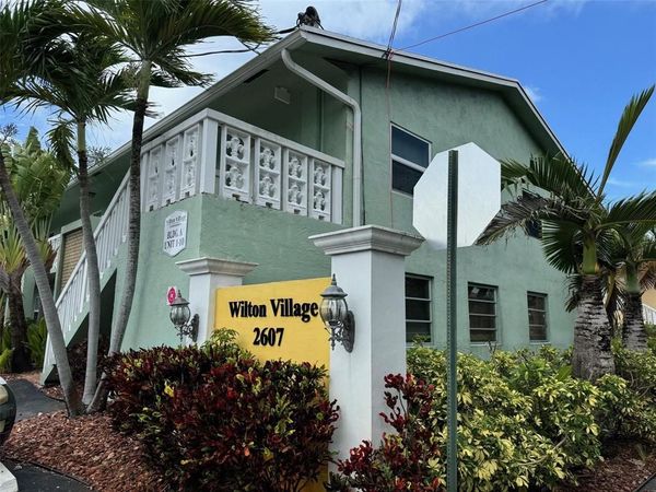 2607 NE 8th Avenue, Unit 3, Wilton Manors, FL 33334