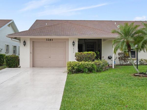 3261 Anthony Circle N, West Palm Beach, FL 33417