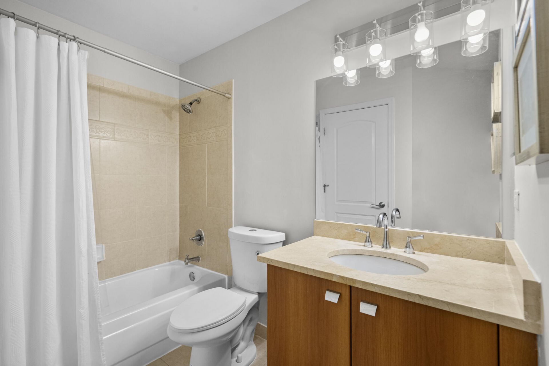 1000 Crystal Way, Unit L, Delray Beach, FL 33444 Photo