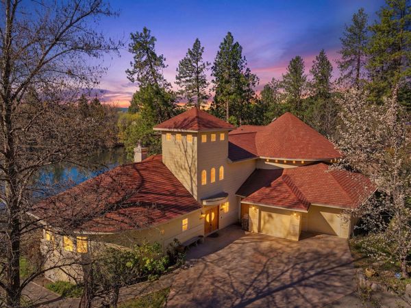 7618 E Hodin Dr, Spokane, WA 99212