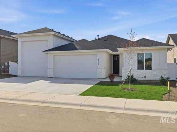 1717 Kayak Rd, Emmett, ID 83617