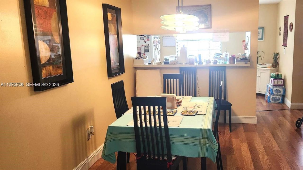 3545 Magellan Cir, Unit 352-5, Aventura, FL 33180 Photo