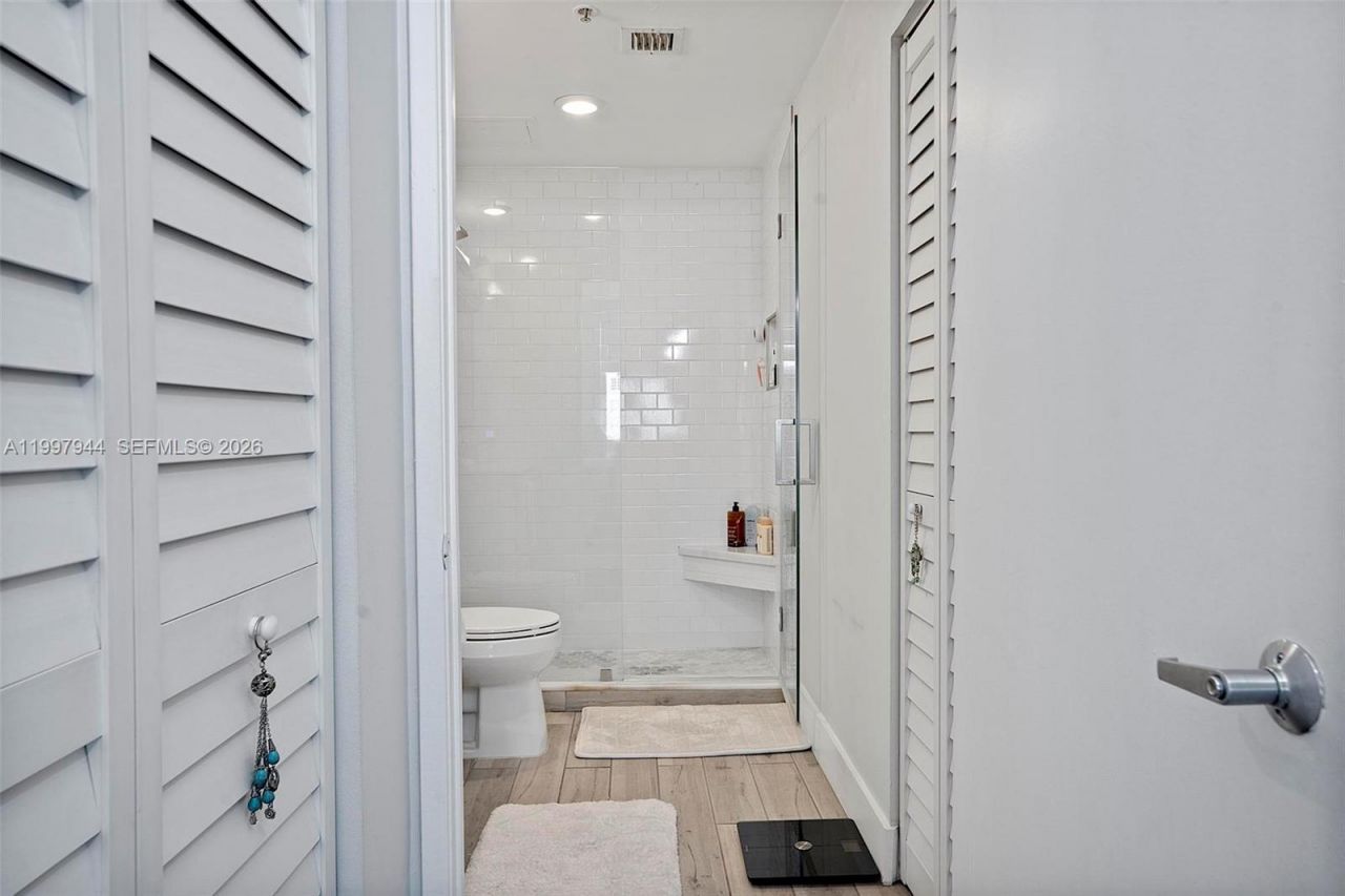 1 Century Ln, Unit 303, Miami Beach, FL 33139 Photo