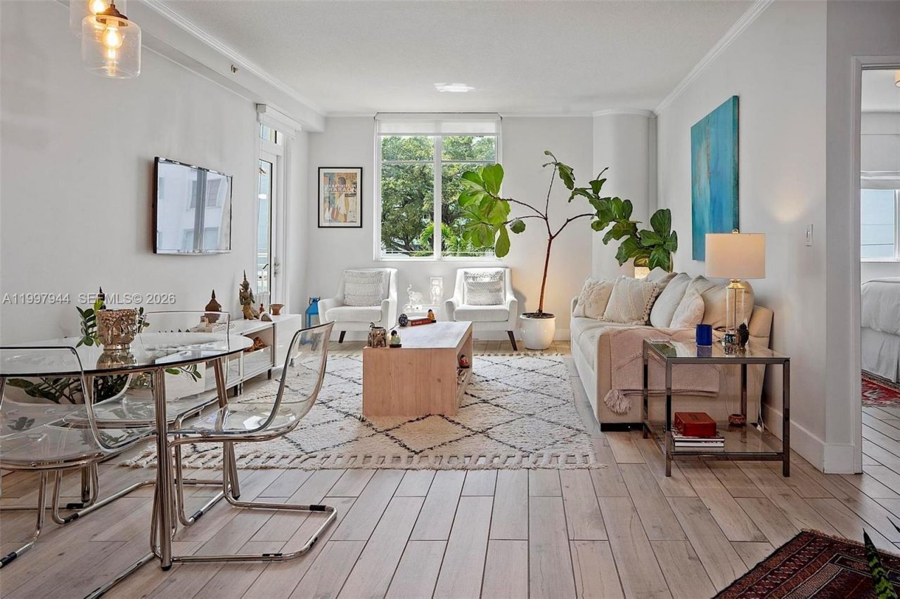 1 Century Ln, Unit 303, Miami Beach, FL 33139 Photo