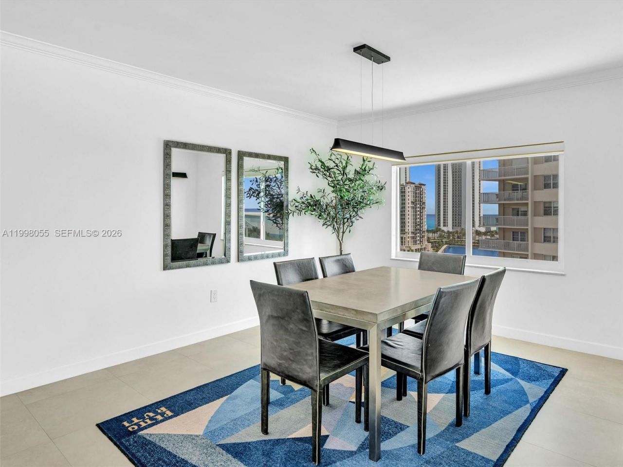 500 Bayview Dr, Unit 1132, Sunny Isles Beach, FL 33160 Photo