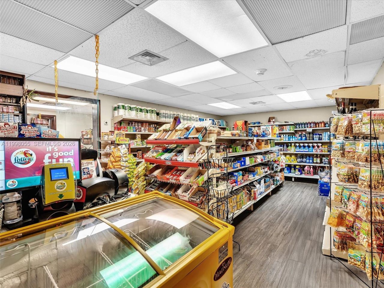 500 Bayview Dr, Unit 1132, Sunny Isles Beach, FL 33160 Photo