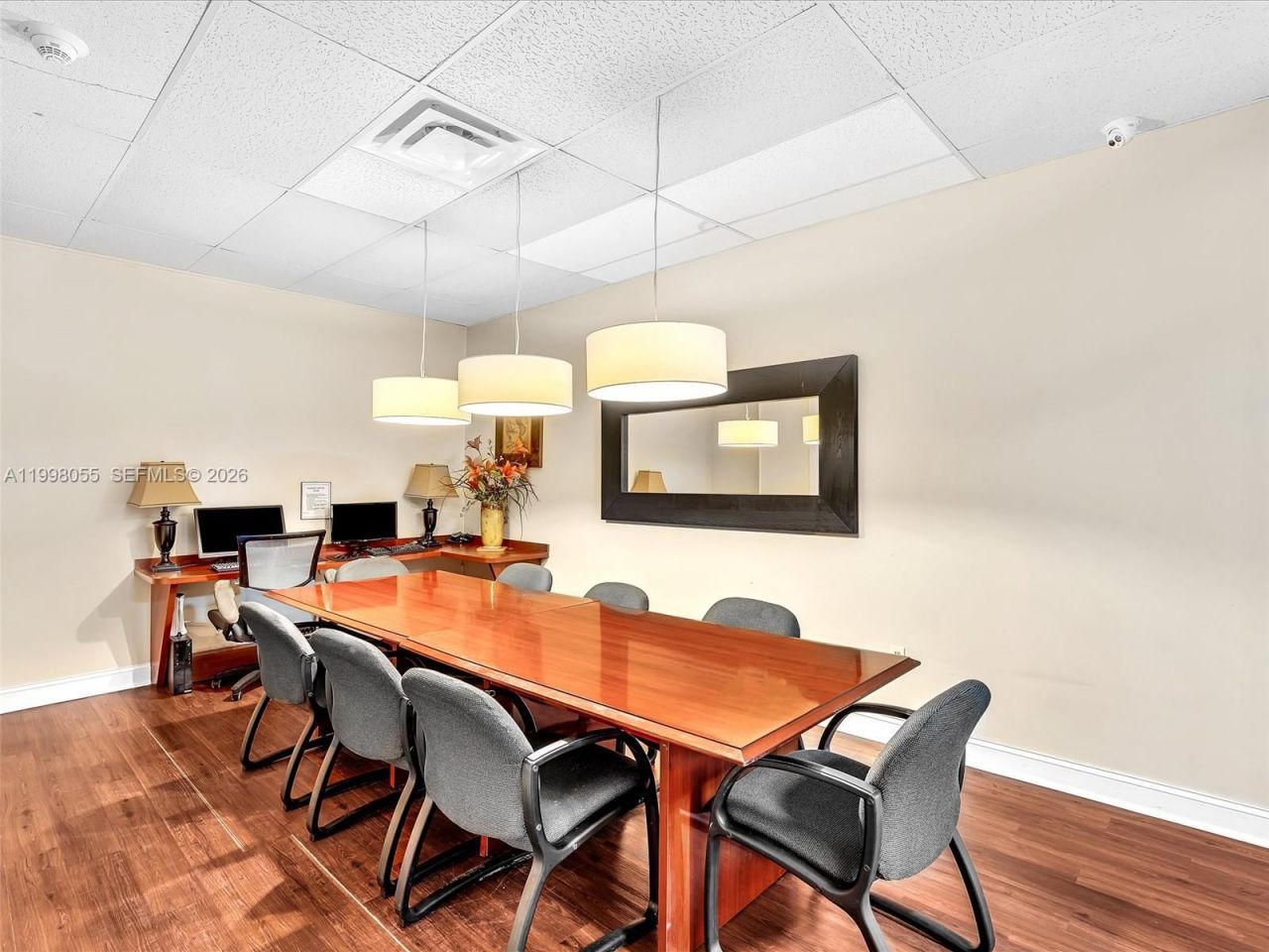 500 Bayview Dr, Unit 1132, Sunny Isles Beach, FL 33160 Photo