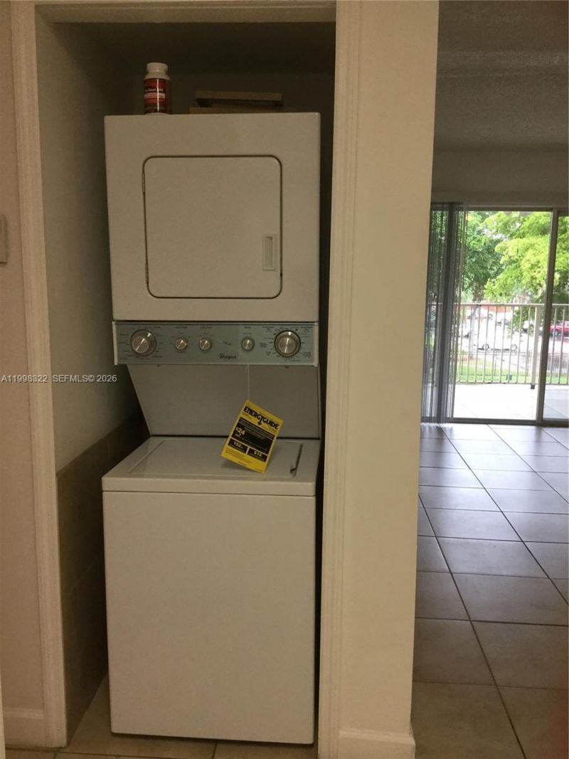 15241 SW 80th St, Unit 307, Miami, FL 33193 Photo