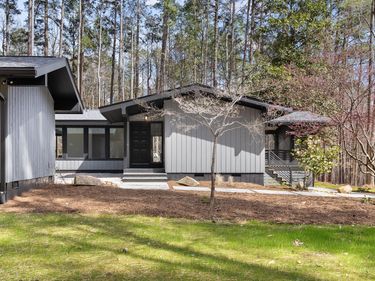 202 Mimosa Drive, Chapel Hill, NC 27514