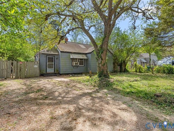 117 Defense Avenue , Sandston, VA 23150