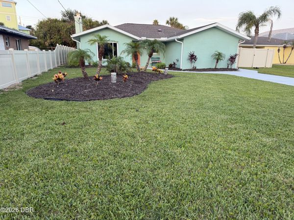 1946 N Daytona Avenue, Flagler Beach, FL 32136