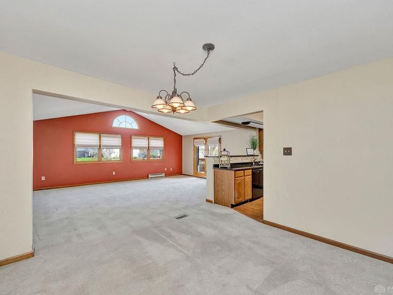 309 Bowman Drive, Fairborn, OH 45324 Photo 13