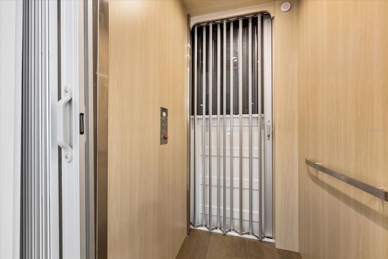 3005 Christophers Watch Lane, Ruskin, FL 33570 Photo