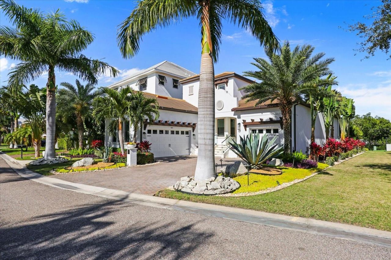 3005 Christophers Watch Lane, Ruskin, FL 33570 Photo