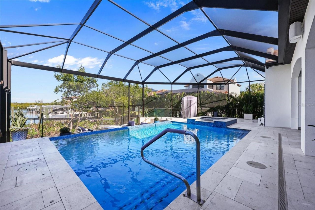 3005 Christophers Watch Lane, Ruskin, FL 33570 Photo