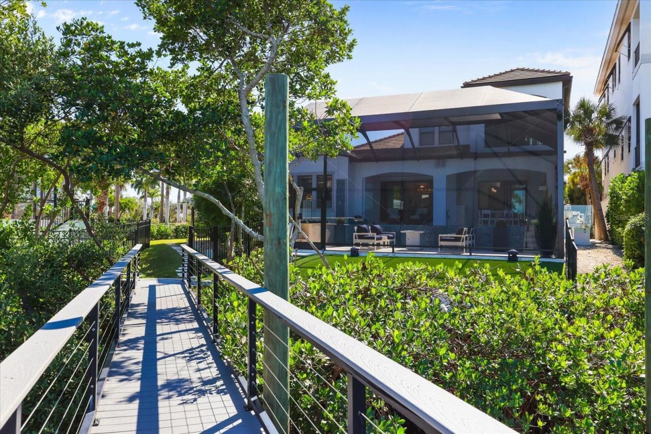 3005 Christophers Watch Lane, Ruskin, FL 33570 Photo