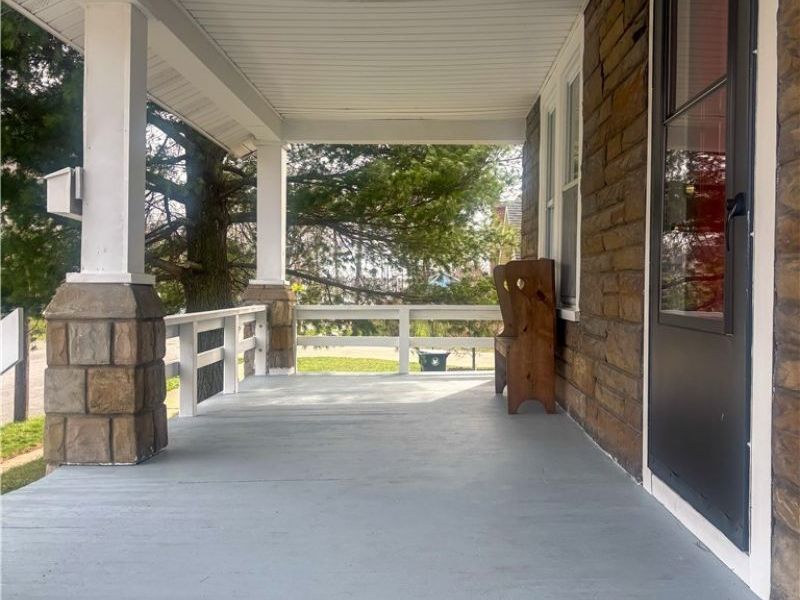 1811 Grace Avenue NE, Canton, OH 44705 Photo 2