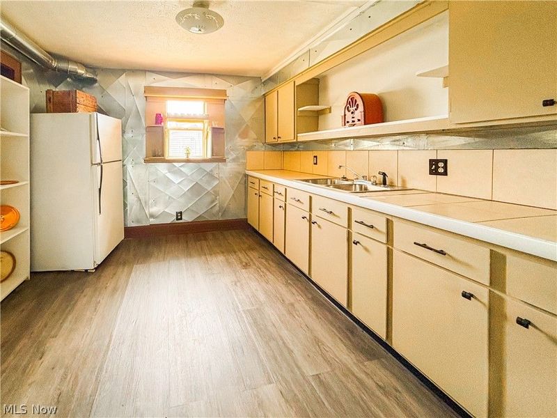 1811 Grace Avenue NE, Canton, OH 44705 Photo 9